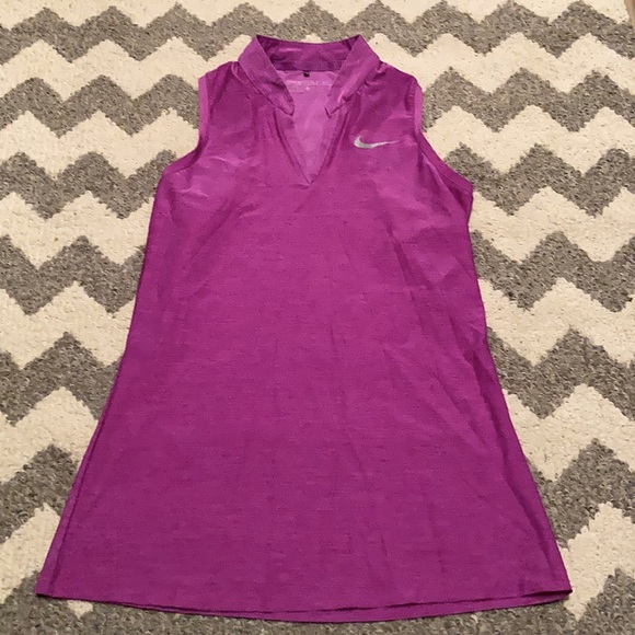 Nike Sleeveless Golf Top - Picture 2 of 5